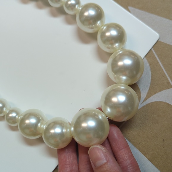 ZARA MAXI Faux PEARL NECKLACE NWT - Picture 9 of 10